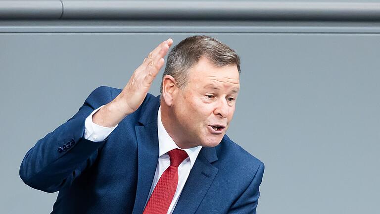 Christian Görke       -  Linken-Politiker Christian Görke ist empört über die einwöchige Zwangspause, die dem Bundestag voraussichtlich verordnet wird. (Archivbild)