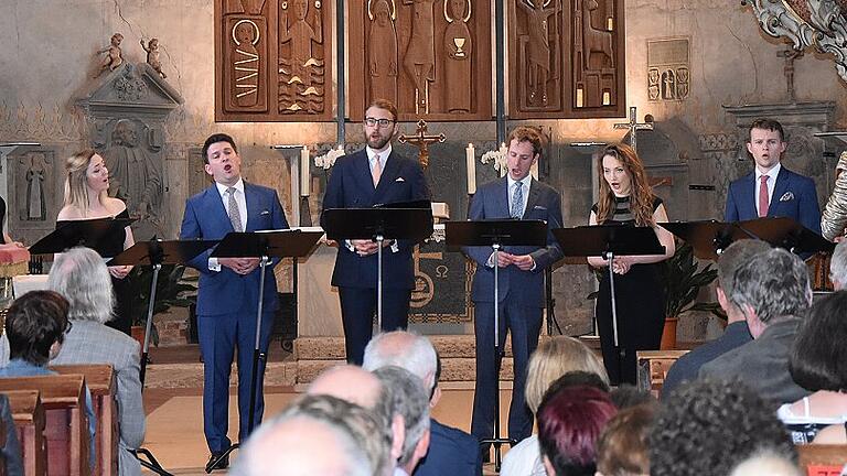 Innerhalb der Kirchenmusikreihe &bdquo;Klang-Kontakte&rdquo; begeisterte das britische Vokalensemble &bdquo;Voces8&rdquo; mit einer mitreißenden Präsenz beim Auftritt in der Marienkirche in Königsberg.