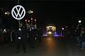 Zur Buchbrunner Kirchweih trugen die Geometer den VW-Konzern symbolisch zu Grabe.