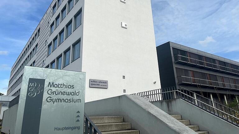 Matthias-Grünewald-Gymnasium in Würzburg. Matthias-Grünewald-Gymnasium in Würzburg.