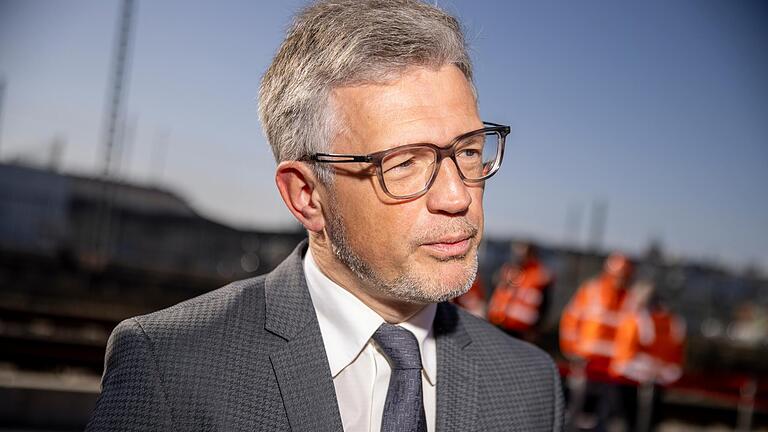 Nicht sehr diplomatischer Chefdiplomat: Andrij Melnyk, Botschafter der Ukraine in Deutschland. Nicht sehr diplomatischer Chefdiplomat: Andrij Melnyk, Botschafter der Ukraine in Deutschland.