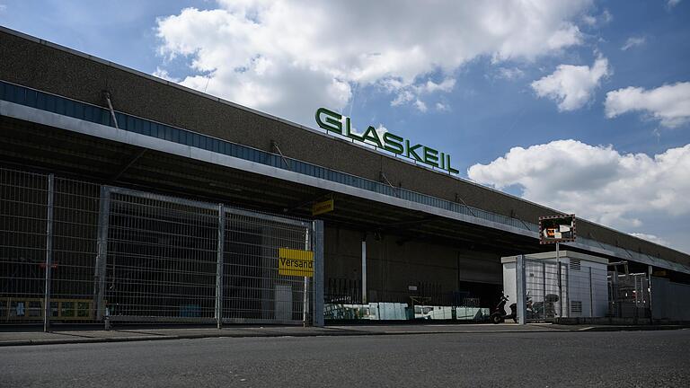 Die Werkshallen der Firma Glas Keil in der Aumühlstraße in Würzburg. Sie kommen nach neuesten Informationen wohl nicht mehr als Nachfolgestandort für die Posthalle infrage.