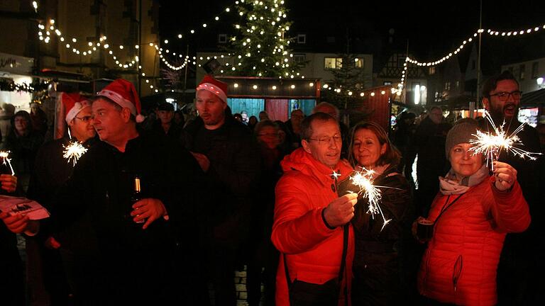 Sprühend: In Karlstadt sind wieder Nikolaustage mit viel Programm. Sprühend: In Karlstadt sind wieder Nikolaustage mit viel Programm. 