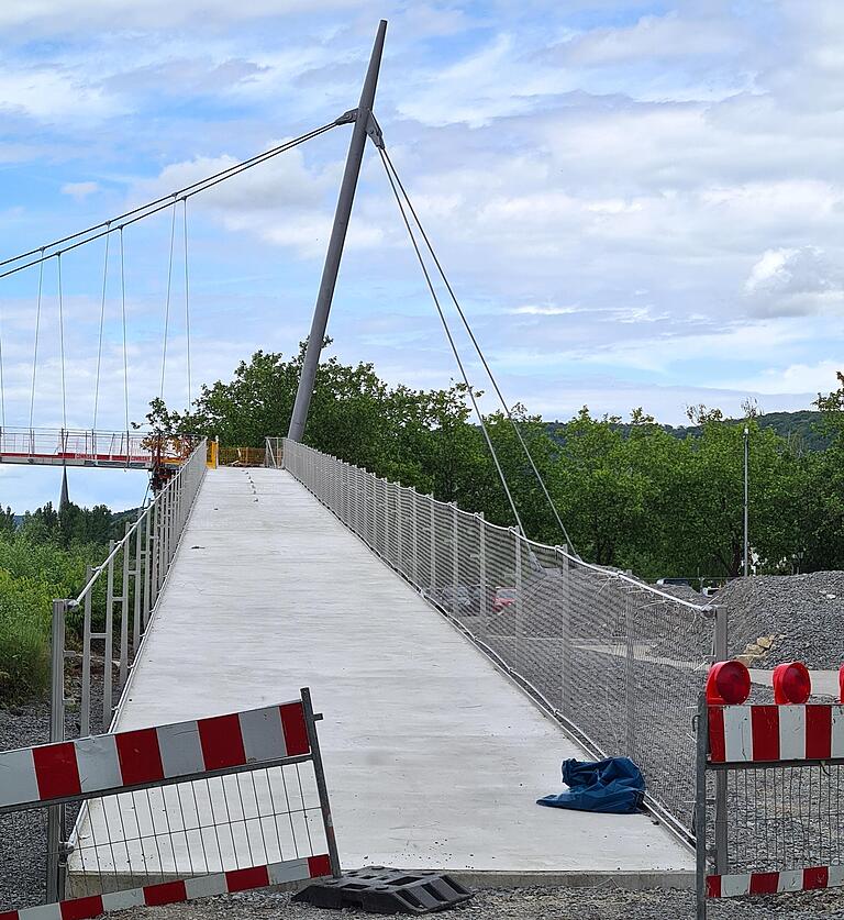 Blick auf die Rampe zum Mainsteg auf&nbsp; Veitshöchheimer Seite.&nbsp;&nbsp;