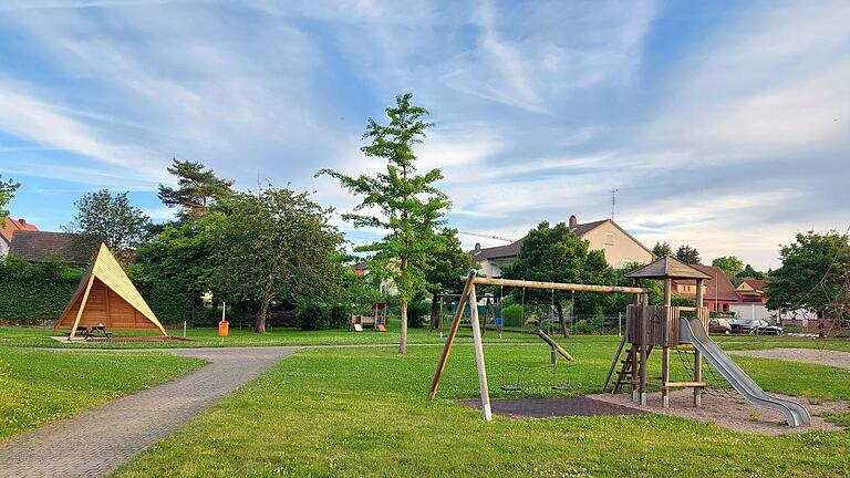 Der Spielplatz in der Marienbrunner Straße soll bei Dunkelheit besser ausgeleuchtet werden