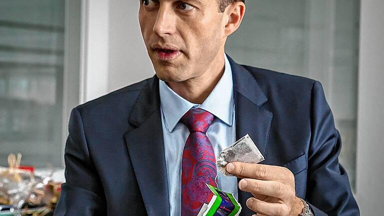Andreas Rippstein leitet die Produktionswerke der Ostfriesischen Tee Gesellschaft. Andreas Rippstein leitet die Produktionswerke der Ostfriesischen Tee Gesellschaft.