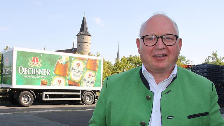 Kohlensäure ist knapp: Der Ochsenfurter Brauerei-Chef Dietrich Oechsner erklärt, welche Folgen das für das lokale Bier haben kann. Kohlensäure ist knapp: Der Ochsenfurter Brauerei-Chef Dietrich Oechsner erklärt, welche Folgen das für das lokale Bier haben kann.