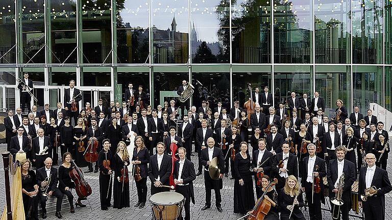 500. Konzert der Bamberger Symphoniker in Schweinfurt: Ein Höhepunkt der Saison 2018/19 im Theater am 2. März 2019. 500. Konzert der Bamberger Symphoniker in Schweinfurt: Ein Höhepunkt der Saison 2018/19 im Theater am 2. März 2019.