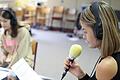 Schüler produzieren einen Podcast zum Thema Pflege (Archivbild): In der Röttinger Burghalle finden ab Montag Aufnahmen für ein Projekt des bayerischen Staatsministeriums für Gesundheit und Pflege statt.