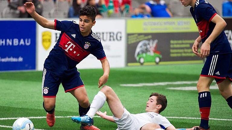 Seyhan Yigit aus Karlstadt (links) geht für den deutschen Rekordmeister Bayern München auf Torjagd.