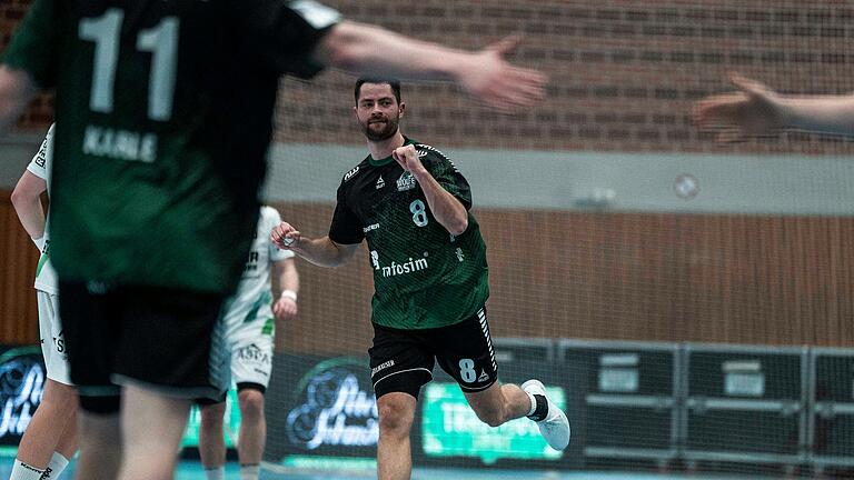 Wenn sie weiter einen Lauf haben, sind die Chancen für Dominik Schömig und die Wölfe Würzburg richtig gut, die Aufstiegsspiele zur 2. Handball-Bundesliga zu erreichen.&nbsp;