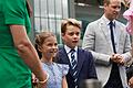 Prinz George_Charlotte_Taylor_Swirft.jpg       -  Prinz George und seine Schwester, Prinzessin Charlotte, sind häufig mit Papa William auf Terminen unterwegs. Beide scheinen große Taylor Swift-Fans zu sein.