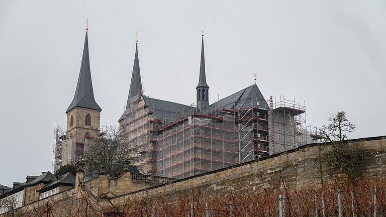Sanierung der ehemaligen Klosteranlage St. Michael       -  Seit 2009 wird der Weinberg unterhalb der Klosteranlage am Bamberger Michaelsberg wieder bewirtschaftet.