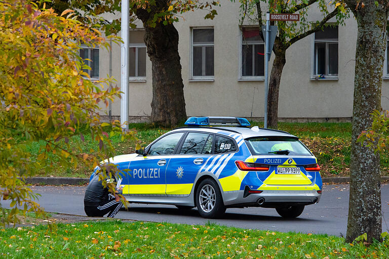 Auch am Dienstagvormittag hielten sich noch Kräfte der Polizei in der Einrichtung auf. Auch am Dienstagvormittag hielten sich noch Kräfte der Polizei in der Einrichtung auf.