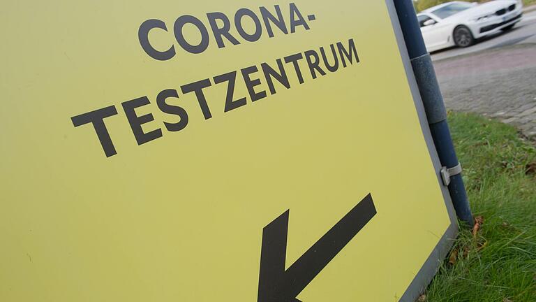 Bundesweit gibt es es in den Corona-Testzentren mehr zu tun als im Sommer. Bundesweit gibt es es in den Corona-Testzentren mehr zu tun als im Sommer.