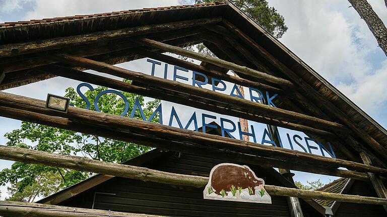 Der Tierpark Sommerhausen ist auch in vielfältiger Weise vom Corona-Lockdown betroffen. Trotzdem müssen die Tiere versorgt und gepflegt werden.