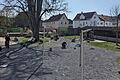 Der Biergarten der Krone Schenke wurde von zahlreichen Helferinnen und Helfern von Unkraut befreit.