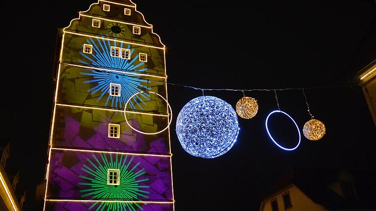 Das Stadtmarketing lädt vom 22. bis 28. November erneut zu einer Sternenwoche mit zahlreichen Attraktionen und viel Lichterglanz ein.