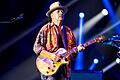 Santana gibt Konzert in Highland Park       -  Seit Jahrzehnten tourt Carlos Santana um die Welt und veröffentlicht ein Album nach dem anderen. Nun muss er pausieren. (Archivbild)