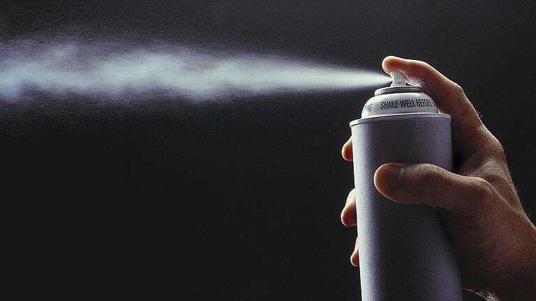 Symbolfoto Spraydose