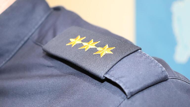 Drei-Sterne-Polizist: Der Leiter der Polizeiinspektion Kitzingen Jochen Dietrich ist seit Frühjahr 2022 Polizeidirektor.