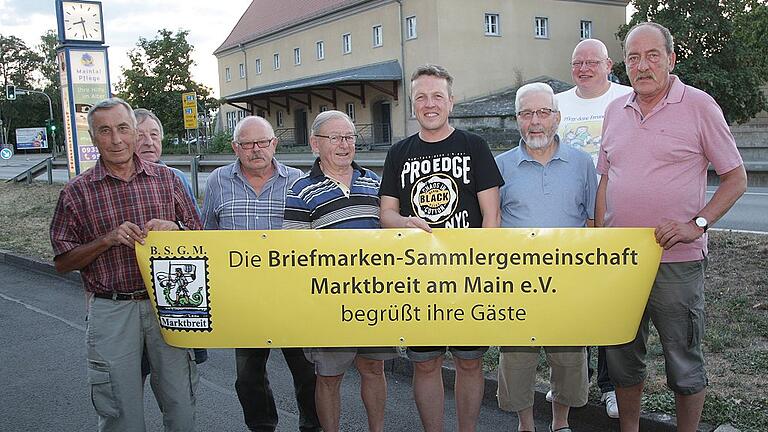 Sie freuen sich auf die Briefmarkenausstellung Mabria '18: Walter Kieweg, Alberto Manfrini, Wilfred Müller, Fred Weißenberger, Stefan Mloschin, Rolf Mloschin, Karl-Heinz Konrad und Hans Prokopek.