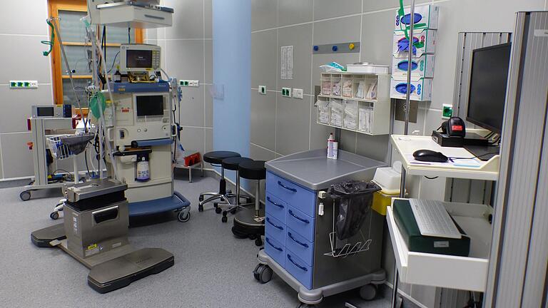 Der Operationssaal des Fachklinikums Mainschleife wurde neu gestaltet. Der Operationssaal des Fachklinikums Mainschleife wurde neu gestaltet.