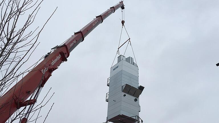 Die neue Absauganlage der Schreinerei Brückner in Hofheim am Autokran.