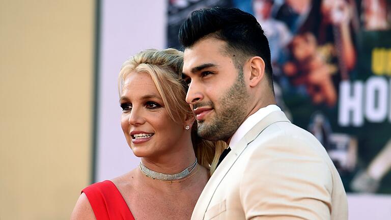 Spears + Asghari.jpeg       -  Britney Spears und Sam Asghari gehen getrennte Wege.