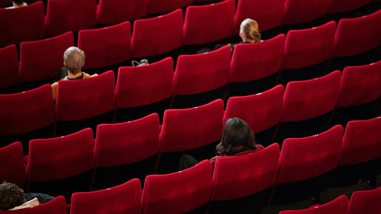 In Zeiten von Netflix, Disney+ und Co. wird der Kino-Besuch zu etwas ganz Besonderem. In Zeiten von Netflix, Disney+ und Co. wird der Kino-Besuch zu etwas ganz Besonderem.