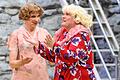 Andreas van den Berg (links) und Steffen Westenmeier lernen in 'Sugar – Some Like It Hot', wie es ist, als Frau durch die Welt zu gehen.&nbsp;