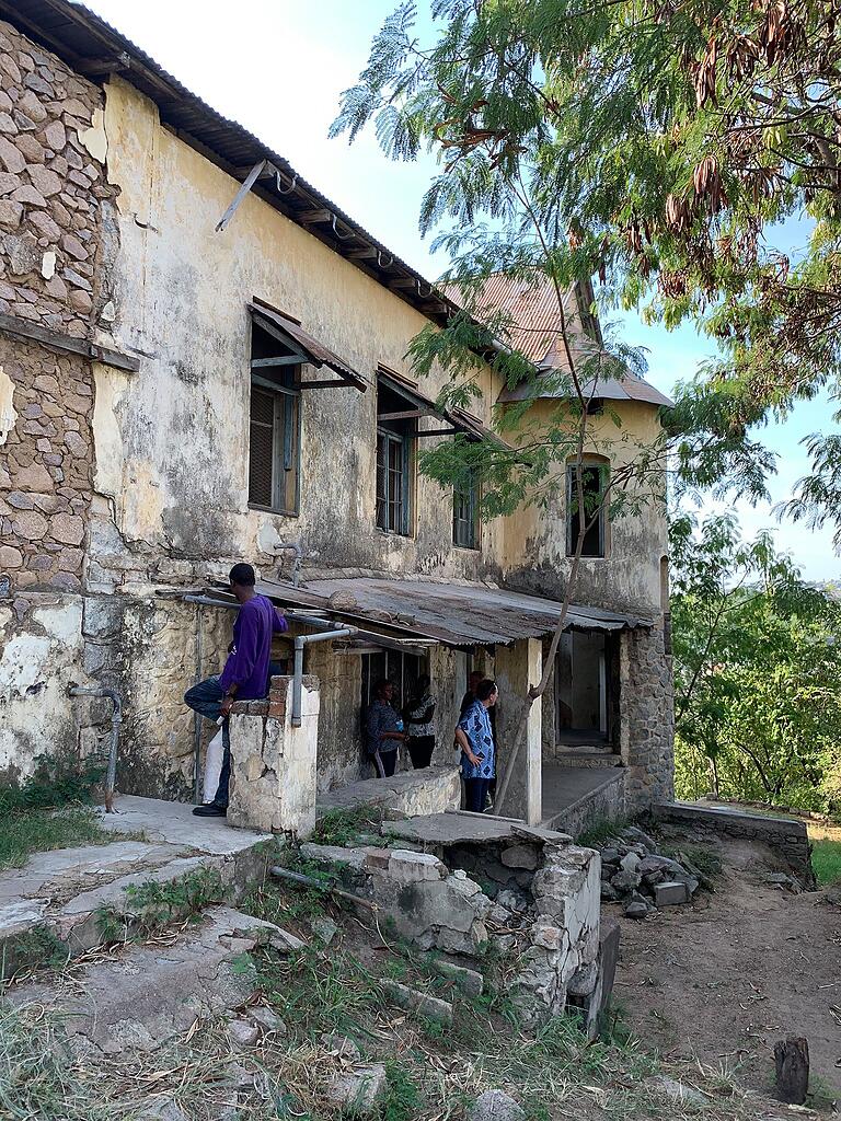 Derzeit marode: das Gunzert-Haus in Mwanza. Derzeit marode: das Gunzert-Haus in Mwanza.