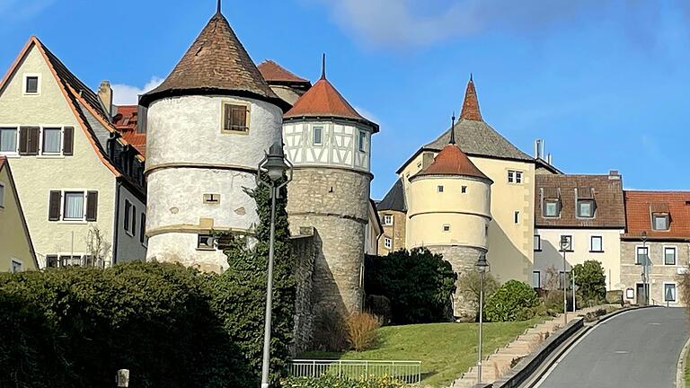 Dettelbach hat mit seiner Kulisse von Türmen und der Stadtmauer viel zu bieten. Aber die historische Substanz zu erhalten ist nicht billig.