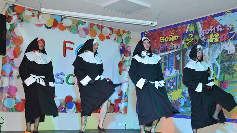 Fasching Poppenlauer - Männergarde Fasching Poppenlauer - Männergarde