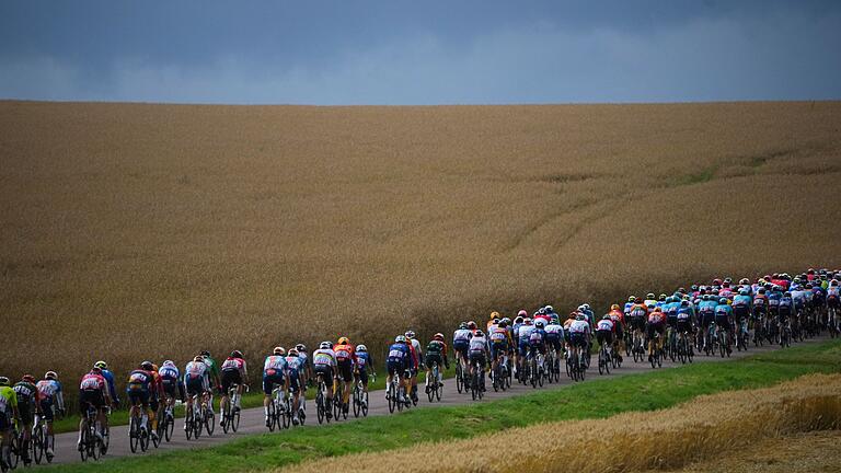 UCI WorldTour -  Tour de France       -  Nach der Tour-Etappe herrschte besonders unter den norwegischen Fahrern gedrückte Stimmung.