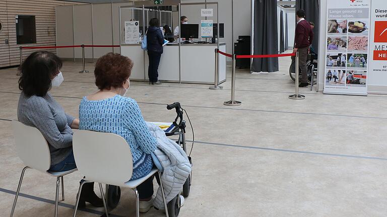 Im Impfzentrum in Lohr werden in dieser Woche zusätzliche Termine mit Astrazeneca-Impfstoff stattfinden.