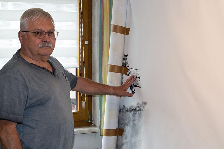 Das Malen auf die Leinwandrolle erfolgt immer stückweise in etwa drei Meter breiten Abschnitten. Das Malen auf die Leinwandrolle erfolgt immer stückweise in etwa drei Meter breiten Abschnitten.