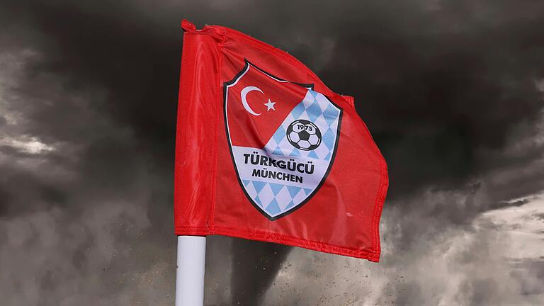 Dunkle Wolken über Türkgücü: Die Münchner können nicht zur Regionalliga-Partie gegen den FC Schweinfurt 05 antreten. Nicht der erste Misston. Dunkle Wolken über Türkgücü: Die Münchner können nicht zur Regionalliga-Partie gegen den FC Schweinfurt 05 antreten. Nicht der erste Misston.