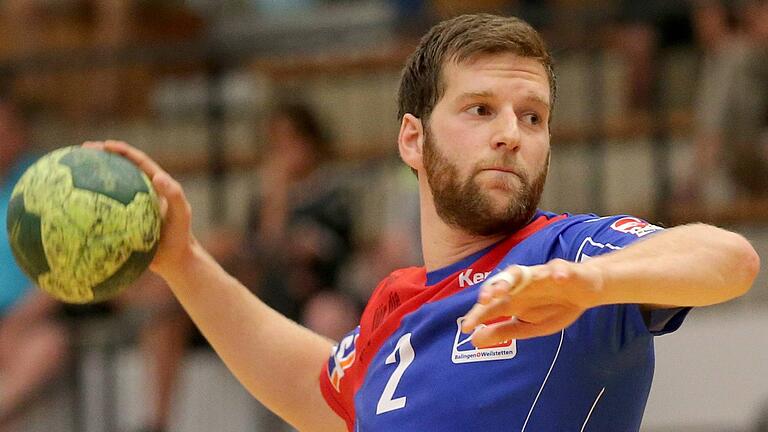 'Handball ist mein Lebensinhalt', sagt Julian Thomann (hier im Trikot des HBW Balingen Weilstetten II). Im Sommer wird der 29-Jährige Trainer Zweitligisten DJK Rimpar Wölfe. 'Handball ist mein Lebensinhalt', sagt Julian Thomann (hier im Trikot des HBW Balingen Weilstetten II). Im Sommer wird der 29-Jährige Trainer Zweitligisten DJK Rimpar Wölfe. 