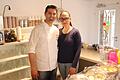 Giuseppe Scifo und seine Ehefrau Adriana von der gleichnamigen Eisdiele Adriana in Bischofsheim. Ihre fünfte Saison in der Rhön neigt sich dem Ende entgegen.
