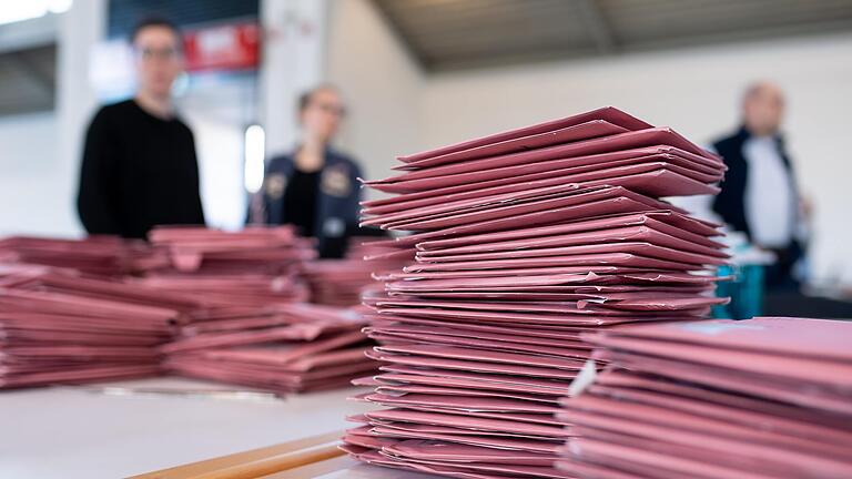 Vor allem die vielen per Briefwahl abgegebenen Stimmen sorgten bei der Kommunalwahl für Probleme. Vor allem die vielen per Briefwahl abgegebenen Stimmen sorgten bei der Kommunalwahl für Probleme. 
