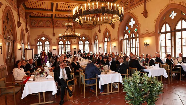 Beim Empfang der Stadt Tauberbischofsheim anlässlich des 70. Geburtstages des IOC-Präsidenten Thomas Bach. Gefeiert wurde im historischen Rathaussaal in Tauberbischofsheim. Beim Empfang der Stadt Tauberbischofsheim anlässlich des 70. Geburtstages des IOC-Präsidenten Thomas Bach. Gefeiert wurde im historischen Rathaussaal in Tauberbischofsheim.