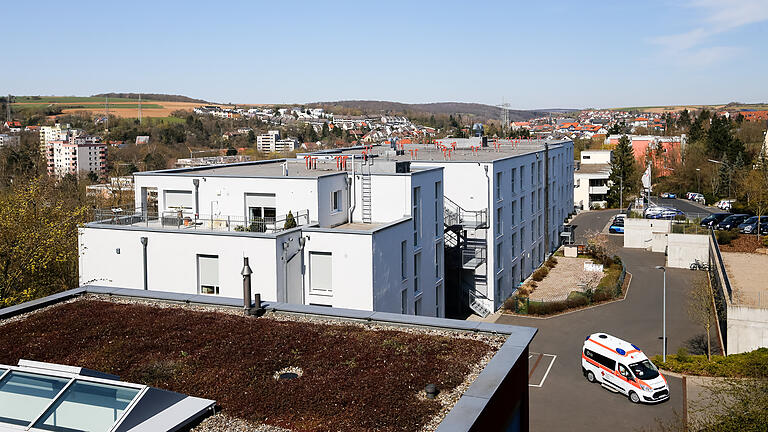 Auch das Seniorenpflegeheim Hans-Sponsel-Haus der Arbeiterwohlfahrt (AWO) in der Würzburger Lindleinsmühle ist nun Gegenstand staatsanwaltlicher Vorermittlungen.