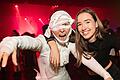 Zahlreiche feierlustige Untote, Gespenster und andere Gruselgestalten besuchten am Donnerstag die Halloween Zomb Party in der Posthalle in Würzburg.