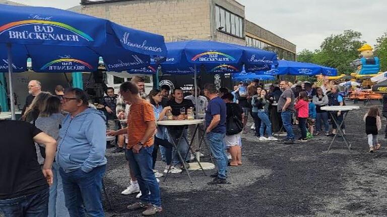Rund 560 Gäste sind zum Familienfest der GKN Sinter Metals in Bad Brückenau gekommen. - Rund 560 Gäste sind zum Familienfest der GKN Sinter Metals in Bad Brückenau gekommen. Rund 560 Gäste sind zum Familienfest der GKN Sinter Metals in Bad Brückenau gekommen. - Rund 560 Gäste sind zum Familienfest der GKN Sinter Metals in Bad Brückenau gekommen.