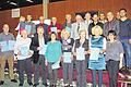 Geehrt: Vorsitzende Elke Lanz (vorne rechts) zeichnete langjährige Mitglieder des TSV Röthlein aus.