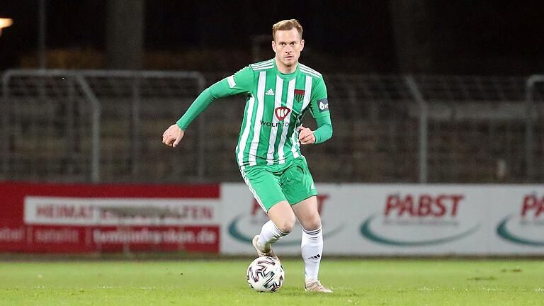 Orientiert sich in der Sommerpause neu: Innenverteidiger Nico Rinderknecht verlässt den FC 05 Schweinfurt nach zwei Jahren. Orientiert sich in der Sommerpause neu: Innenverteidiger Nico Rinderknecht verlässt den FC 05 Schweinfurt nach zwei Jahren.