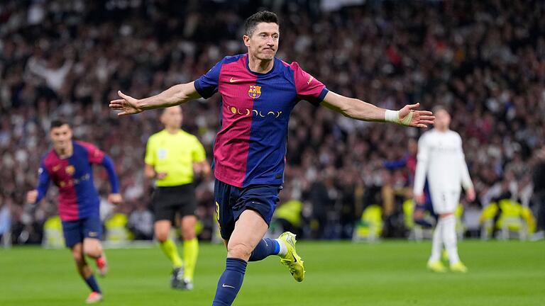 Real Madrid - FC Barcelona - Robert Lewandowski erzielte die ersten beiden Tore gegen Real. Real Madrid - FC Barcelona - Robert Lewandowski erzielte die ersten beiden Tore gegen Real.