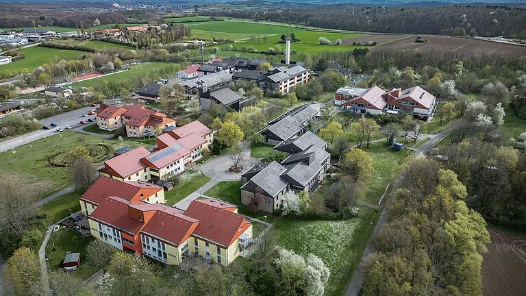 Das St. Josef-Stift in Eisingen (Lkr. Würzburg) ist eine der größten Einrichtungen für Menschen mit geistiger und Mehrfachbehinderung in Unterfranken.