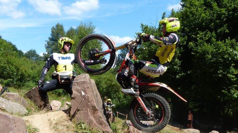 Die Motorsportfreunde Frammersbach richten am 15. und 16. Juli den dritten und vierten Wertungslauf zur deutschen Trial-Meisterschaft aus. Die Motorsportfreunde Frammersbach richten am 15. und 16. Juli den dritten und vierten Wertungslauf zur deutschen Trial-Meisterschaft aus.